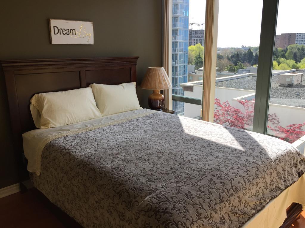 Vancouver Airport Condos Ричмонд Номер фото