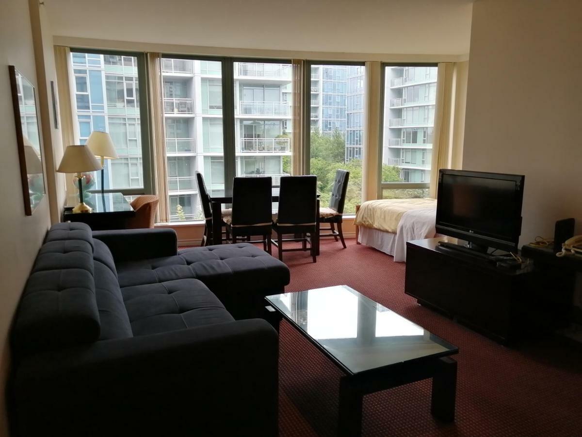Vancouver Airport Condos Ричмонд Экстерьер фото